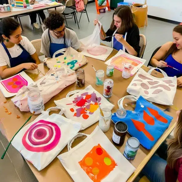 Taller "Pinta tu tote"