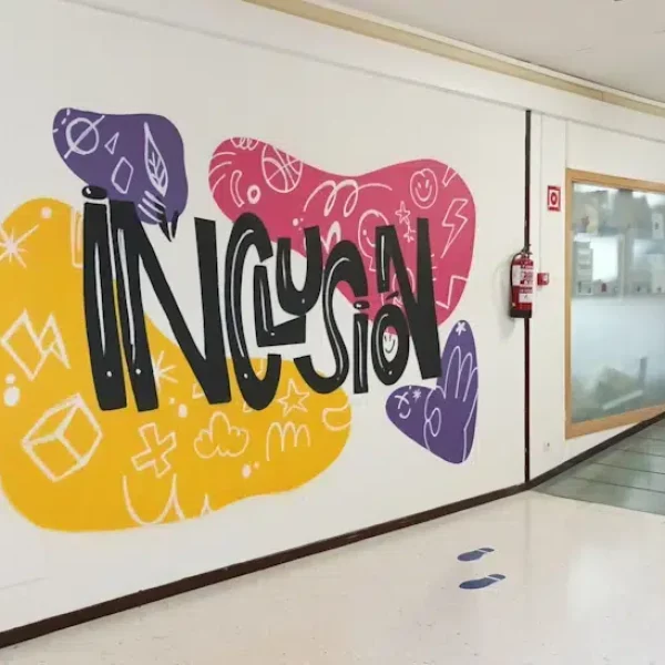Mural inclusion interior colegio mendialdea