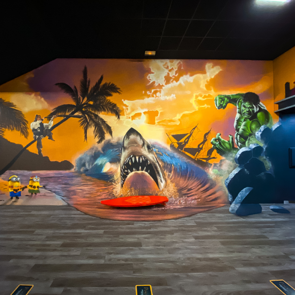 Pintura de mural personalizado en interior.